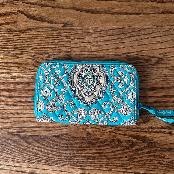 Vera Bradley Blue Patterned Women's Bag - Picture 1 of 3